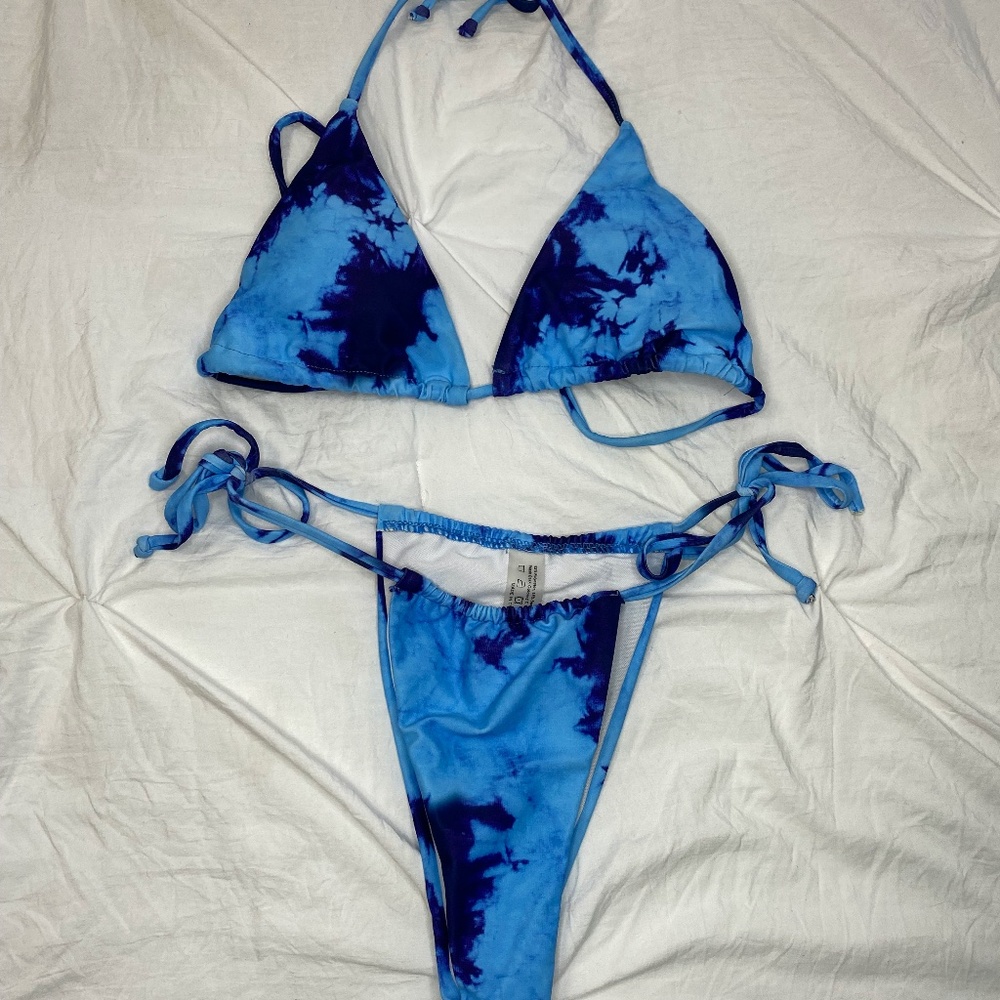 SHEIN Blue Tie-dye Bikini